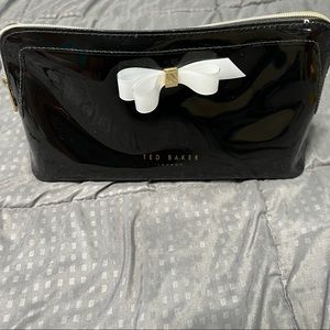 Ted baker London cosmetic case pouch black white bow detail